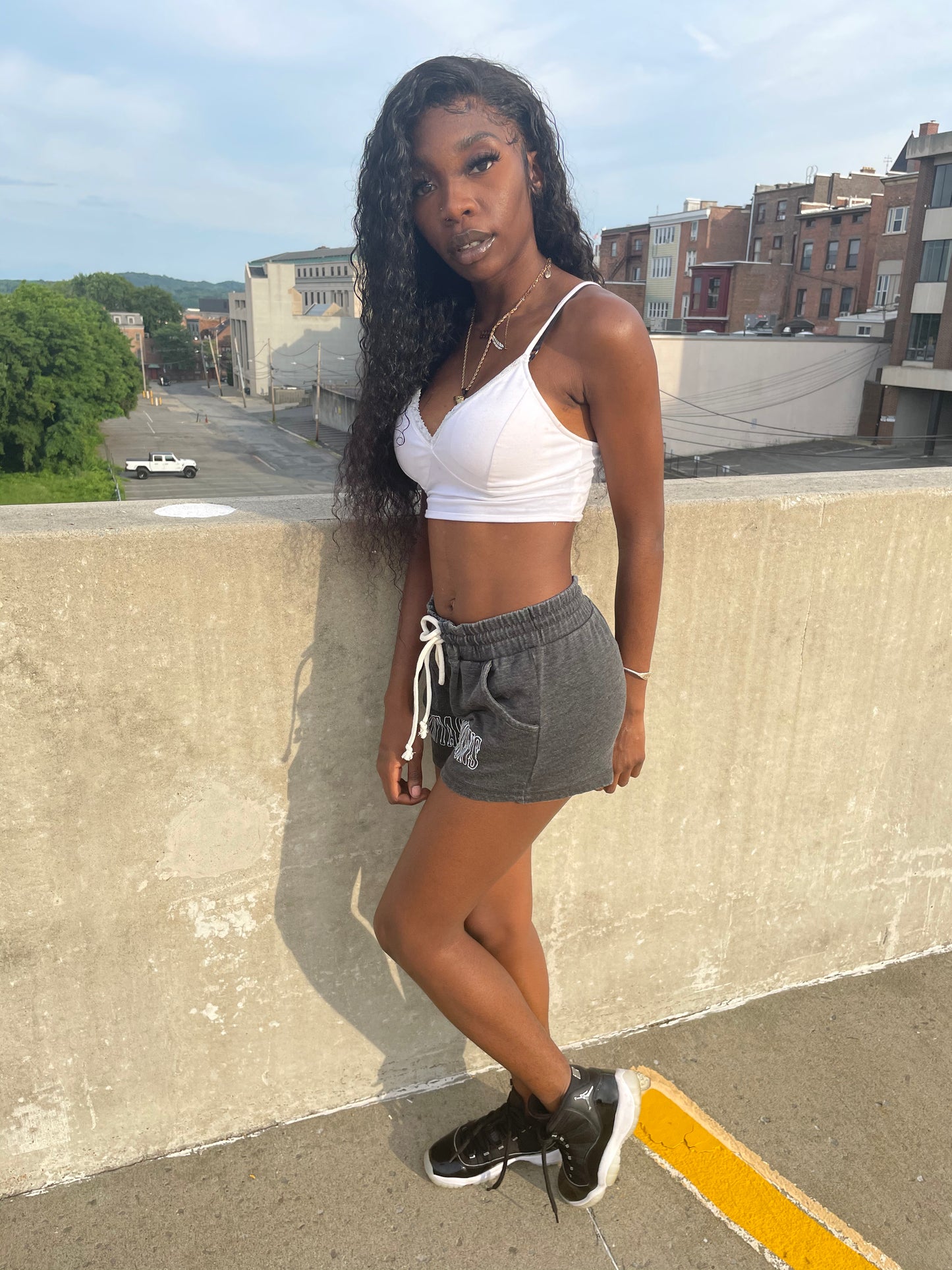 FV Woman Sweat Shorts